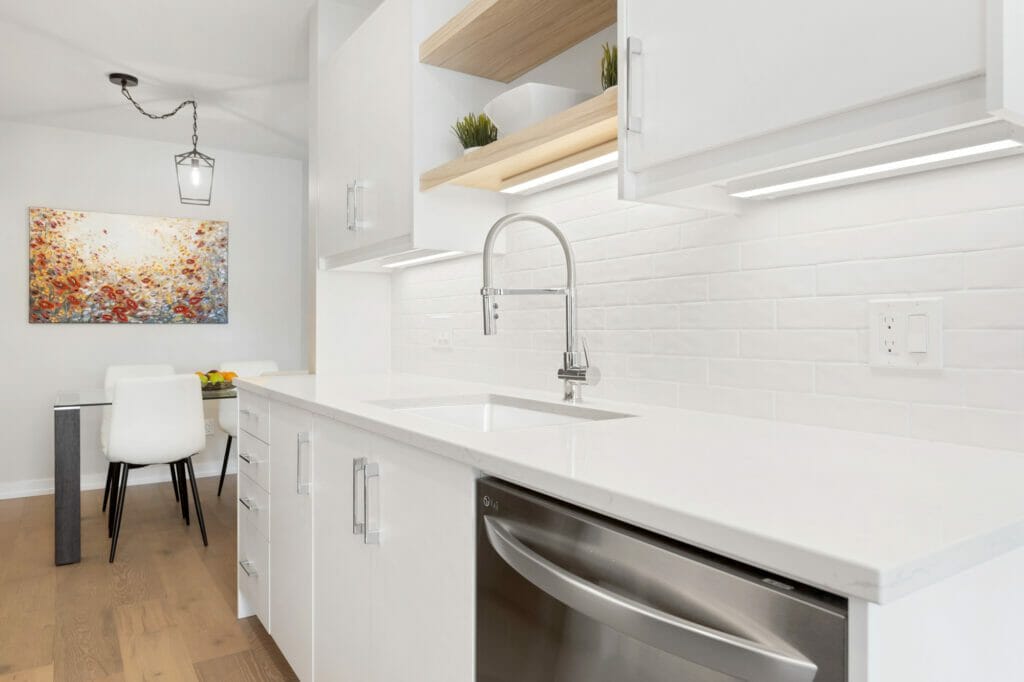 Kitchen Countertop Refinishing - Porcelain and Fiberglass Maintenance, Inc. - Los Angeles, CA